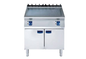 品牌：Electrolux 坑平扒锅